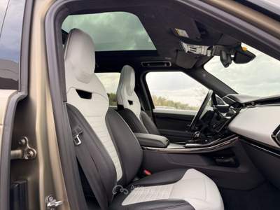 Land Rover Range Rover Sport 4.4 V8 635 CV SV Edition One Verde usata Monteriggioni