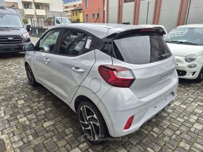 Hyundai i10 i10 1.0 mpi Prime 63cv CAMBIO AUTOMATICO Grigio usata LECCO