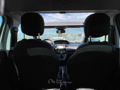 Lancia Ypsilon 1.0 HYBRID 5P Gold TETTO APRIBILE BIANCO PERLA Bianco usata Fiumicino