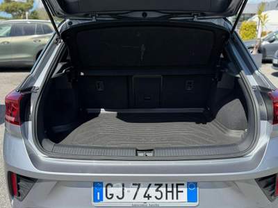 Volkswagen T-Roc 1.0 TSI R-Line OK NEOPATENTATI Argento usata Fiumicino