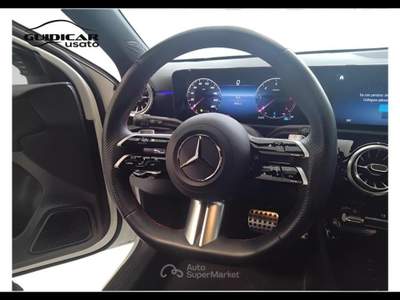 Mercedes-Benz Classe A 180 D Advanced Plus AMG Line 8G-DCT Bianco usata Lucca