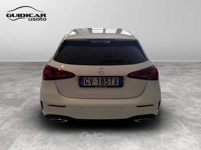 Mercedes-Benz Classe A 180 D Advanced Plus AMG Line 8G-DCT Bianco usata Lucca