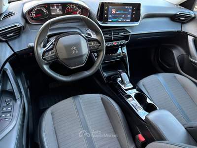 Peugeot 2008 ALLURE BlueHDI EAT8 130 CV automatica Nero usata Pignataro Maggiore