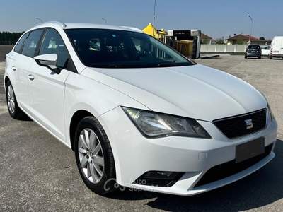 Seat Leon 1.6 -105 CV ST Style Bianco usata Carmagnola