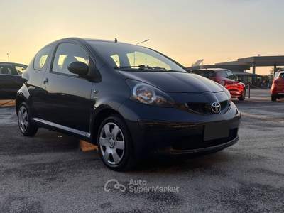Toyota Aygo 3 porte Grigio usata Carmagnola