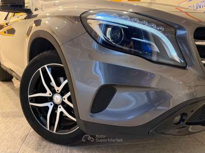 Mercedes-Benz GLA Mercedes-Benz GLA-Class GLA 200 D Premium #8055 Grigio usata Martina Franca