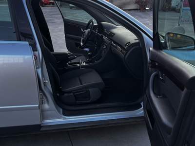 Audi A4 macchina affidabile  Grigio usata Colorina