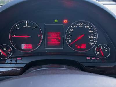 Audi A4 macchina affidabile  Grigio usata Colorina