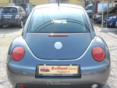 Volkswagen New Beetle ADATTA A NEOPATENTATI Grigio usata Puegnago sul Garda