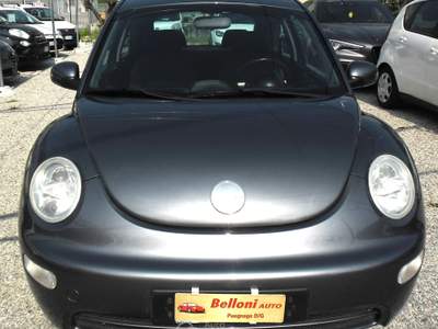 Volkswagen New Beetle ADATTA A NEOPATENTATI Grigio usata Puegnago sul Garda
