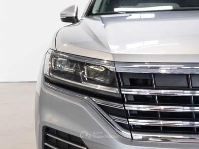Volkswagen Touareg TDI 286 CV SCR Advanced *TETTO* Argento usata Brescia