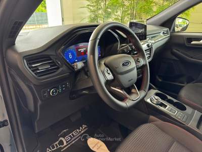 Ford Kuga Kuga 2.0 tdci ST-Line s&s 2wd 120cv powershift my18 Blu/Azzurro usata Piombino Dese