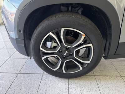 Jeep Avenger Avenger 1.2 turbo Summit fwd 100cv Grigio usata Piombino Dese