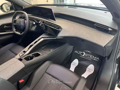 Peugeot 5008 5008 1.2 hybrid GT 145cv 7p.ti e-dcs6 Grigio usata Piombino Dese