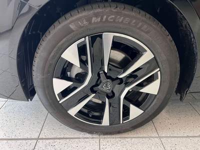 Peugeot 208 208 1.2 puretech Allure s&s 100cv Nero usata Piombino Dese