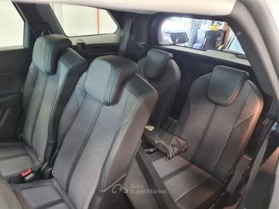Peugeot 5008 PEUGEOT 5008 usata Valmontone