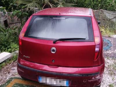 Fiat Punto Fiat punto 1.2 benzina Gpl euro 900 euro trattabile Rosso usata SAN GIUSEPPE VESUVIANO
