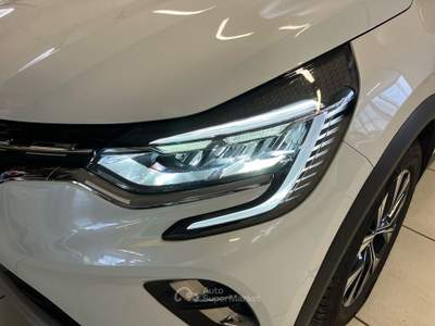 Renault Captur Captur 1.6 E-TECH Plug-in Hybrid 160cv Techno Auto Bianco usata Como