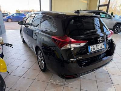 Toyota Auris toyota Nero usata San Nicola da Crissa