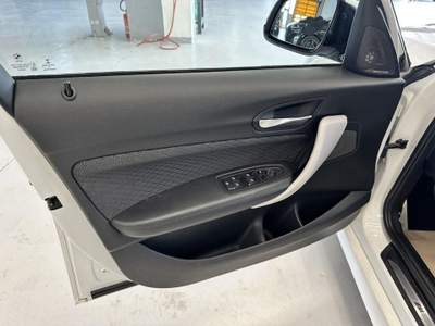 BMW Serie 1 120d 120 d Msport Bianco usata Moncalieri