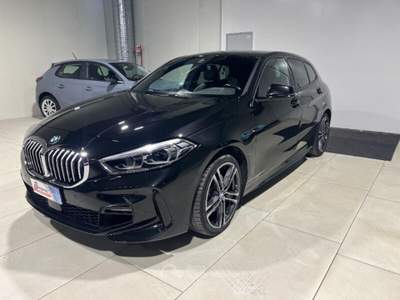 BMW Serie 1 118i 118i 5p. Msport Nero usata Cambiago
