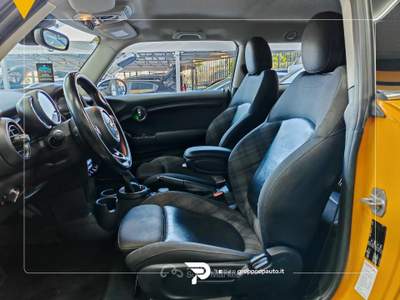 MINI Cooper 1.5 D Auto Giallo usata Marano di Napoli