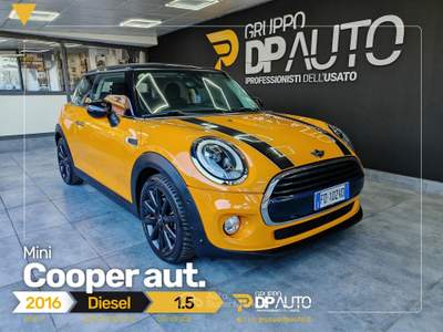 MINI Cooper 1.5 D Auto Giallo usata Marano di Napoli