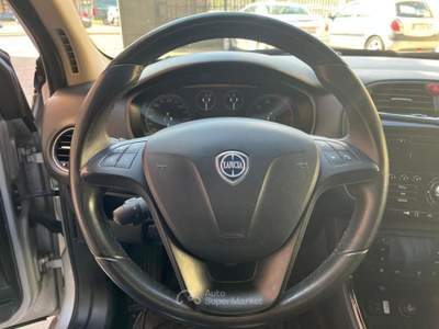 Lancia Delta 1.4 tjt Platino ecochic Gpl 120cv Oro usata Torino