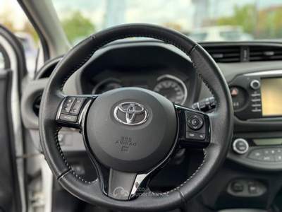 Toyota Yaris PROMO Yaris 5p 1.5h Business Bianco usata Borgo San Lorenzo