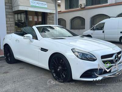 Mercedes-Benz SLC D PREMIUM AMG Bianco usata Campi Bisenzio