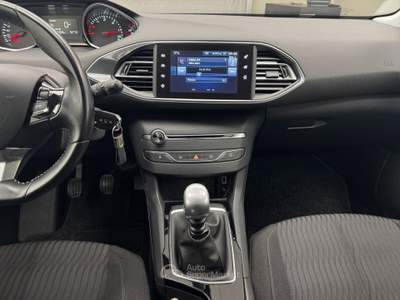 Peugeot 308 308 Bluehdi 120 S&amp;S Sw Allure Grigio usata Cassola
