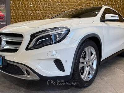 Mercedes-Benz GLA Automatic Enduro usata San Zeno Naviglio