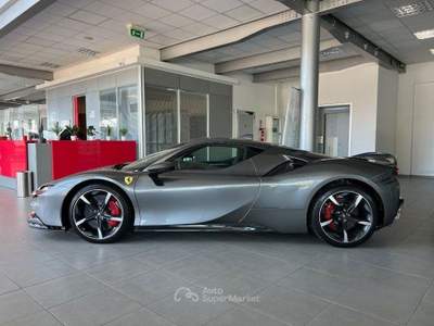 Ferrari SF90 1000CV V8 ASSETTO FIORANO usata Modena