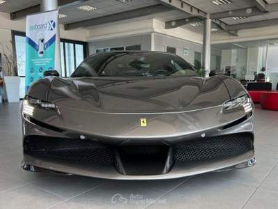 Ferrari SF90 1000CV V8 ASSETTO FIORANO usata Modena