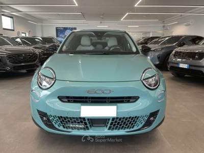 Fiat 600 1.2 Hybrid 110 CV DCT MHEV La Prima Blu/Azzurro usata Alcamo
