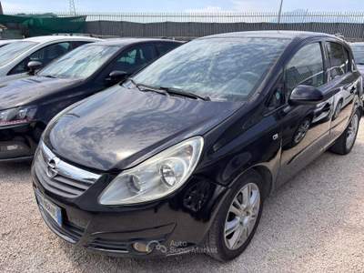 Opel Corsa ADATTA A NEO PATENTATI Nero usata Santa Maria la Carità