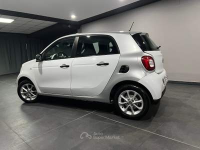 Smart ForFour 70 1.0 Youngster Bianco usata Atena lucana