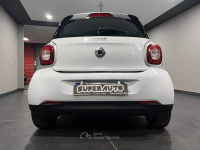 Smart ForFour 70 1.0 Youngster Bianco usata Atena lucana