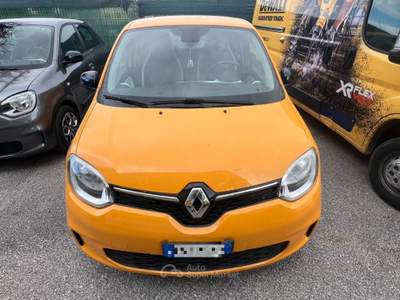 Renault Twingo Equilibre Arancione usata Pordenone