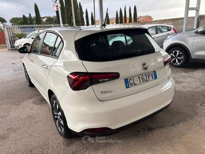 Fiat Tipo CityLife 1.3 Mjt 95 CV berlina Bianco usata Pignataro Maggiore