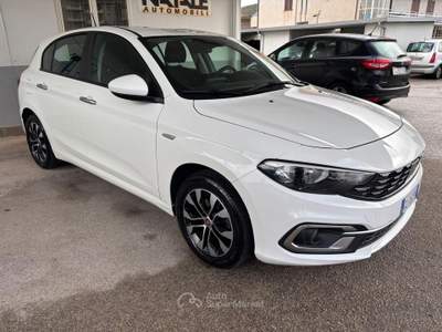Fiat Tipo CityLife 1.3 Mjt 95 CV berlina Bianco usata Pignataro Maggiore