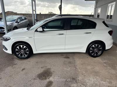 Fiat Tipo CityLife 1.3 Mjt 95 CV berlina Bianco usata Pignataro Maggiore