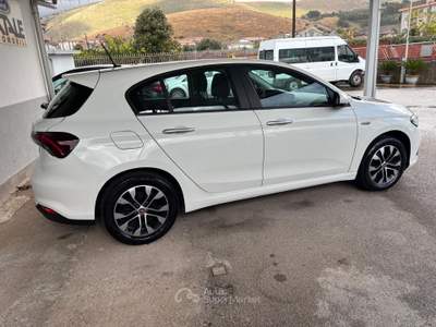 Fiat Tipo CityLife 1.3 Mjt 95 CV berlina Bianco usata Pignataro Maggiore