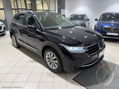 Volkswagen Tiguan Tiguan 2.0 TDI SCR Life Grigio usata Favara