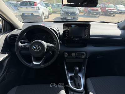 Toyota Yaris 1.5 92cv Hybrid Business N1 Bianco usata Rocca Priora