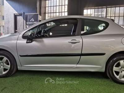 Peugeot 207 207 3p 1.4 16v SPORT Argento usata Torino
