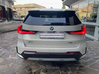 BMW X1 X1 X1 sdrive18d X-Line Edition Essence auto UNICO PROPRIETARIO BELLISSIMA Bianco usata Cesano Maderno
