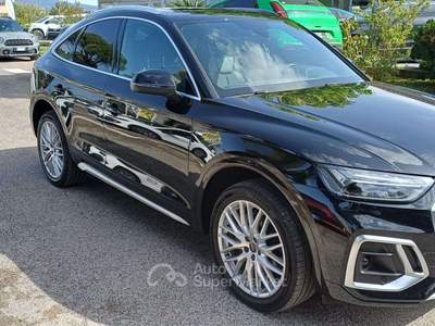 Audi Q5 Q5 I Sportback 2021 Sportback 40 2.0 tdi mhev 12V S line quattro s-tronic Nero usata Velletri