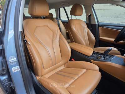 BMW Serie 5 520d 520 520d G31 Touring mhev 48V xdrive Luxury auto usata Milano