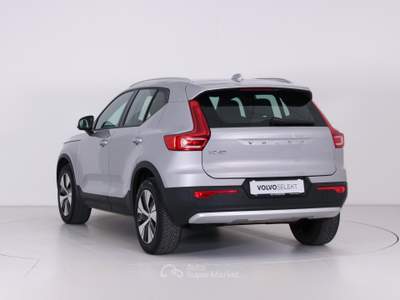 Volvo XC40 B3 163CV AUT CORE Argento usata Bassano del Grappa